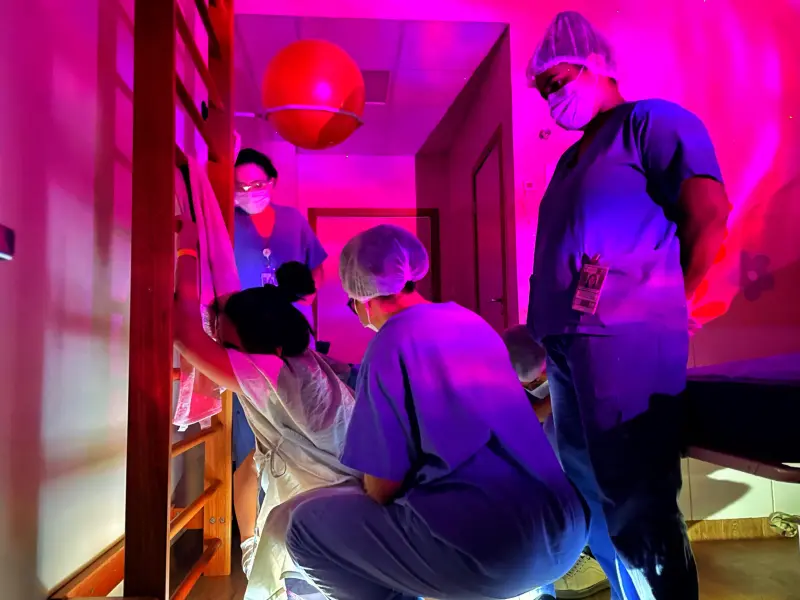 notícia: Mães de primeira viagem celebram com partos humanizados no maior hospital público do Pará