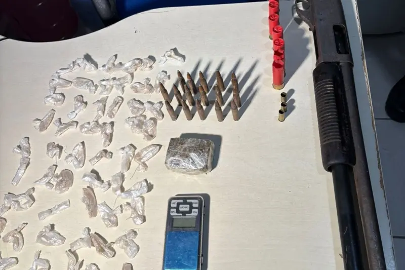 notícia: PM apreende arma de fogo, munições e drogas em operação na Região Metropolitana de Belém