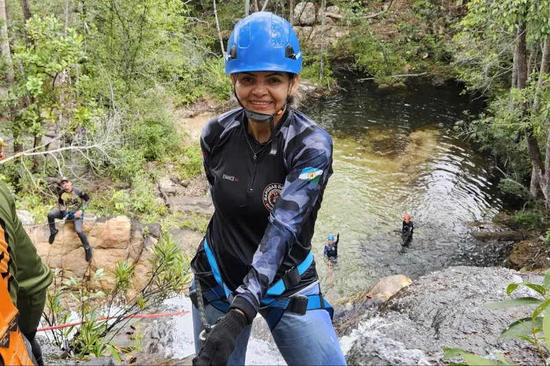 notícia: Capacitação em rapel e NR-35 fortalece segurança e turismo no Parque Estadual da Serra dos Martírios/Andorinhas