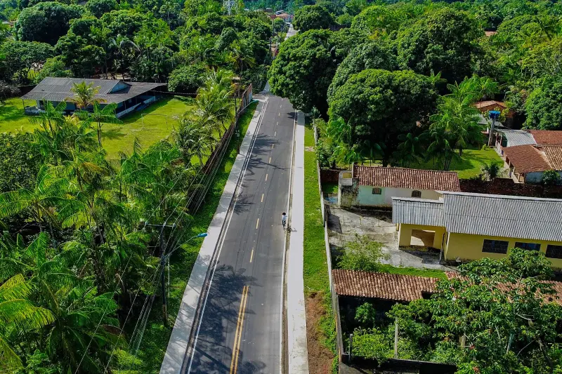 notícia: Obras de pavimentação garantem mais qualidade de vida para moradores de Mosqueiro, em Belém