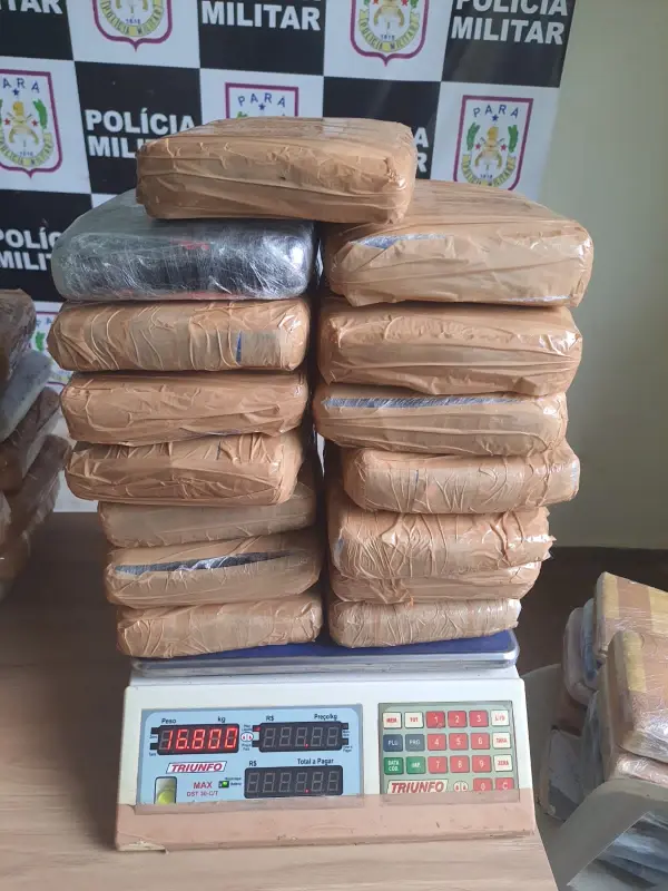 notícia: Polícia Militar apreende quase 50 kg de entorpecentes no Porto de Juruti