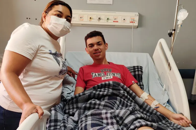 notícia: Hospital Regional do Tapajós realiza cirurgia com técnica inédita em jovem atleta