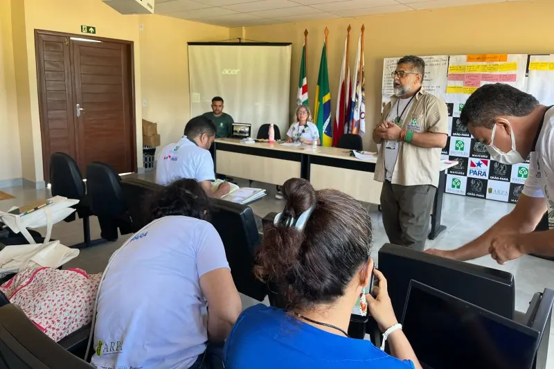 notícia: Conselhos da Rebio Maicuru e Esec Grão-Pará realizam reunião integrada em Monte Alegre com foco na gestão e proteção territorial