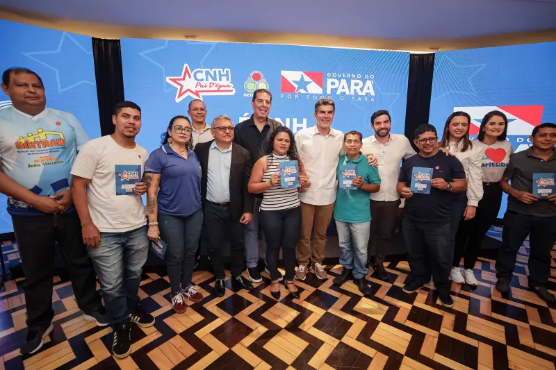notícia: Governo do Estado garante benefícios do CNH Pai D’égua para 600 rodoviários de Belém, Ananindeua e Marituba