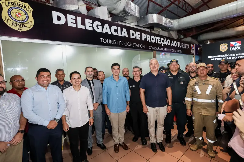 notícia: Governo do Pará entrega Delegacia de Proteção ao Turista e armamentos para a Polícia Civil em Belém