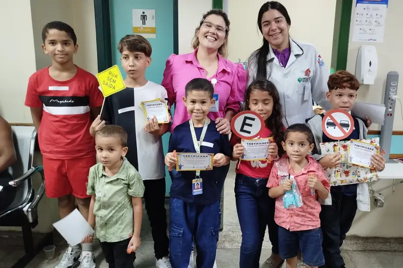 notícia: Crianças aprendem regras de trânsito em hospital de Marabá  