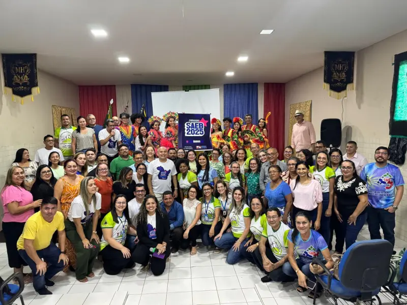 notícia: Seduc conclui ‘Caravana Saeb’ com foco na melhoria da educação no Oeste do Pará
