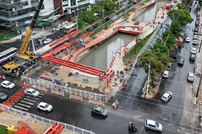 notícia: Trânsito em Belém tem interdição para obras de asfalto a partir desta segunda-feira (26)