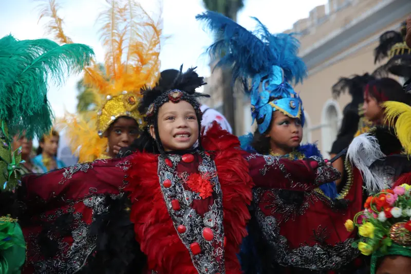 notícia: 'Revoada dos Pássaros Juninos' inicia as festividades do Arraial de Todos os Santos