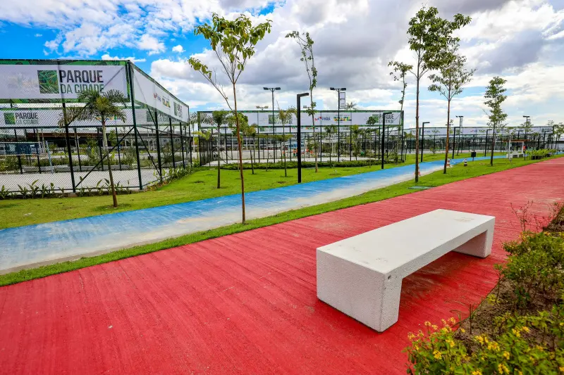 notícia: Parque da Cidade adota bancos com tecnologia térmica que não esquentam