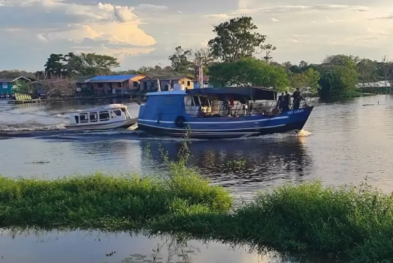 notícia: PM apreende cerca de 300 kg de entorpecentes e prende cinco pessoas durante operação fluvial 