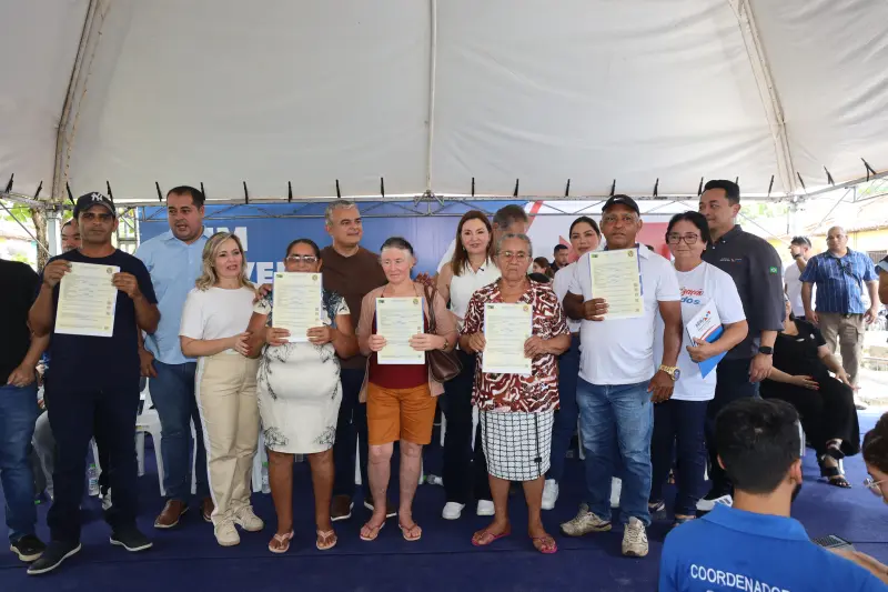 notícia: Estado entrega mais de 400 títulos de terra a comunidades rurais de Bragança e fortalece cidadania no campo