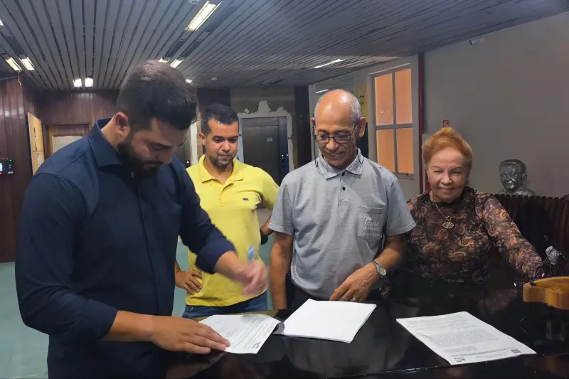 notícia: Governo do Estado e Museu Nacional do Piano celebram acordo para restauro de instrumento histórico