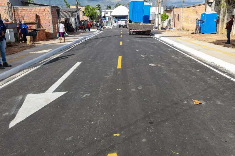 galeria: Rua da Rosas no Bengui