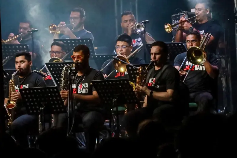 notícia: Amazônia Jazz Band celebra o amor com concerto para o Dia dos Namorados