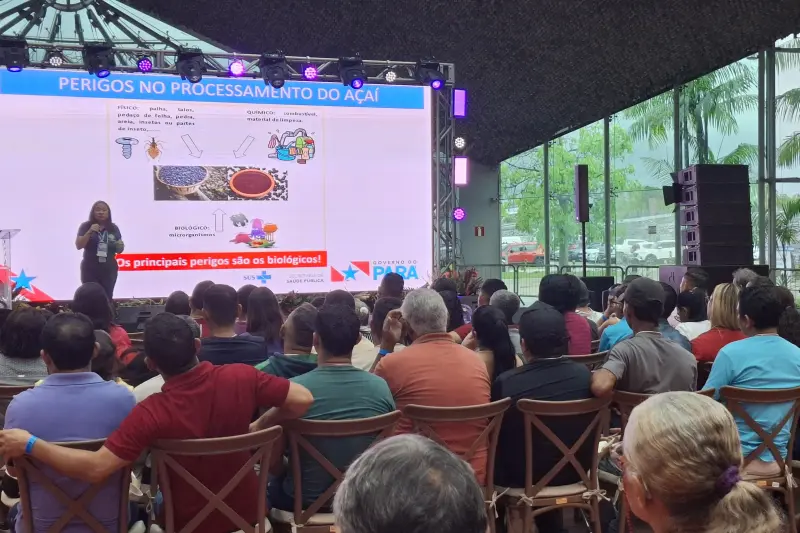 notícia: Festival Açaí Pará capacita cerca de 800 batedores artesanais sobre boas práticas na manipulação do fruto