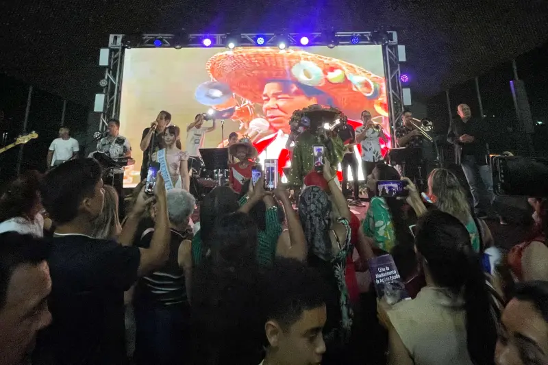 notícia: Festival Açaí Pará se encerra, neste sábado (14), com apresentação do cantor Pinduca 