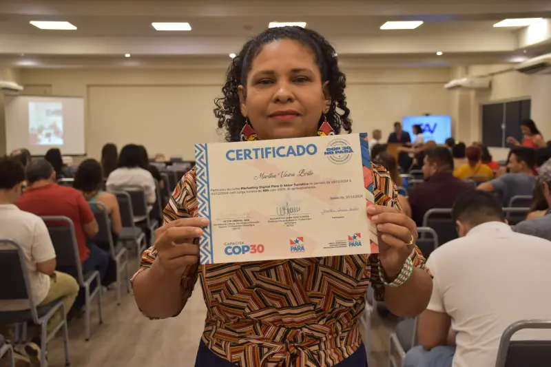notícia: Em Salinópolis, Governo do Pará certifica 250 pessoas pelo Programa Capacita COP30   