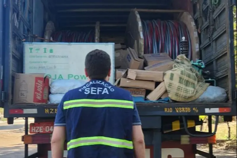 notícia: Sefa apreende uísque, gim, soja e materiais elétricos sem as notas fiscais do ICMS