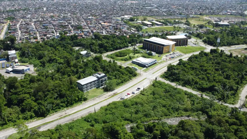 galeria: Laboratório de monitoramento ambiental - PCT Guamá