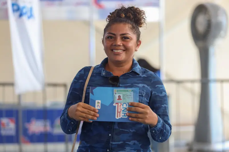 notícia: Detran divulga aprovadas no CNH Pai D'égua-Mães Atípicas no Baixo Amazonas e Xingu