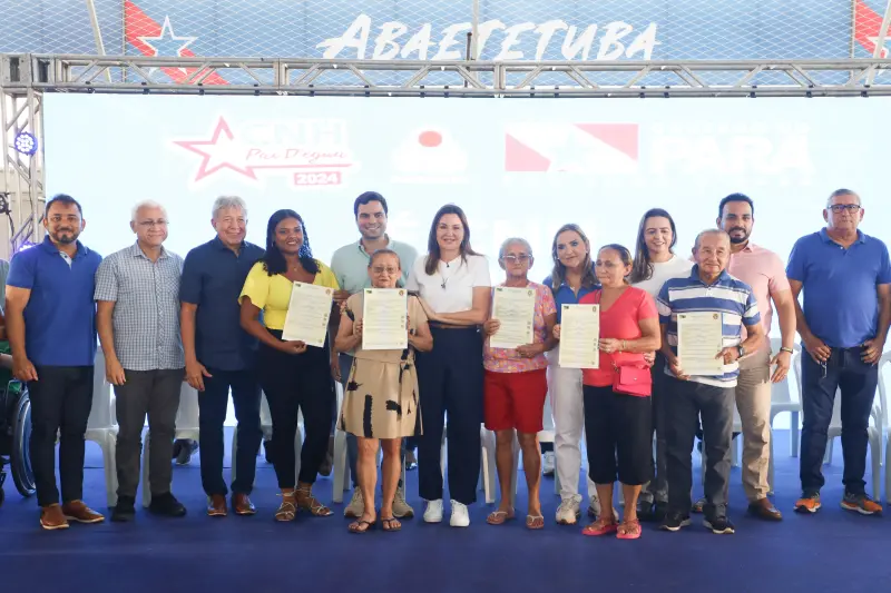 notícia: Estado entrega mais de 670 títulos de terra em Abaetetuba