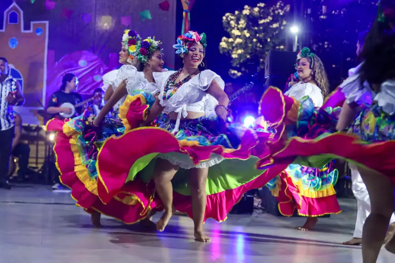 galeria: ARRAIAL ESTAÇÃO CULTURAL ICOARACI