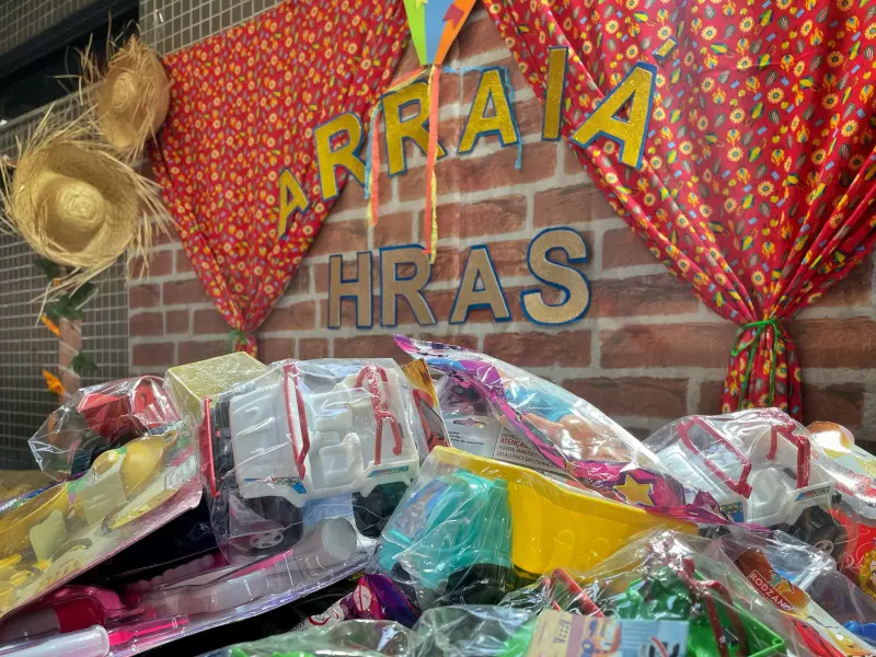 notícia: Hospital Abelardo Santos encerra programação junina com foco na solidariedade 