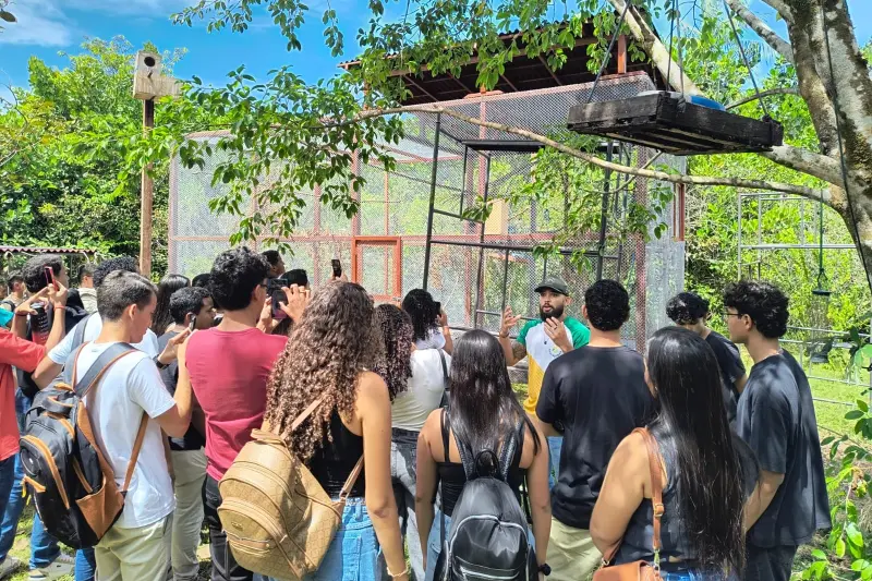 notícia: Estudantes de Concórdia do Pará visitam o Projeto Ararajubas no Parque Estadual do Utinga em ação de incentivo à educação