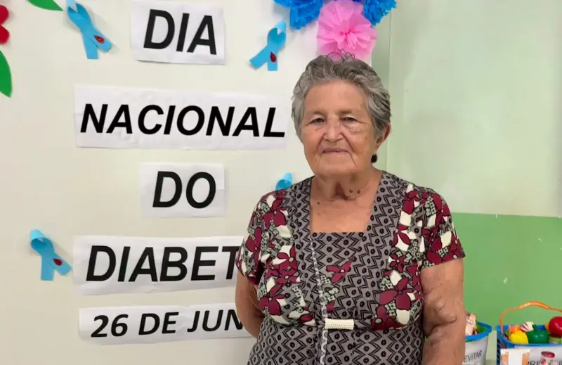 notícia: Centro de Hemodiálise do HC realiza ação educativa sobre diabetes e saúde renal