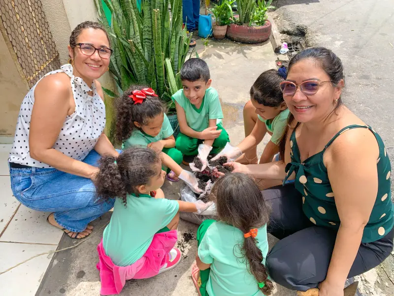 notícia: Escolas estaduais celebram conquistas com Programa Dinheiro na Escola Paraense, Prodep