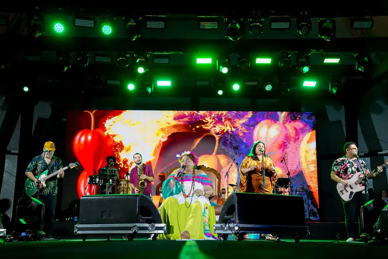 notícia: Shows de artistas paraenses empolgam mais de 16 mil pessoas no Parque da Cidade