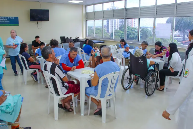 notícia: Hospital de Clínicas promove Jogos de Verão para paciente da Clínica Médica 