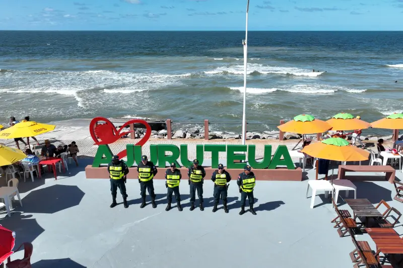 notícia: Polícia Militar intensifica ações de policiamento na praia de Ajuruteua 