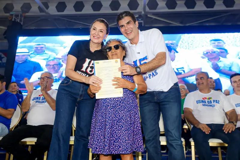 notícia: Estado entrega mais de 300 títulos de terra em Bragança