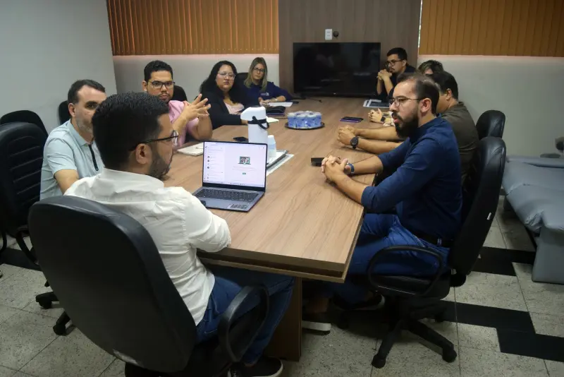 notícia: Estado e Prefeitura articulam convênio para contratação de pessoas privadas de liberdade