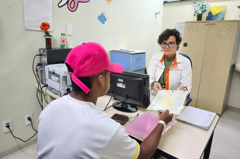 notícia: Cartório que funciona na Santa Casa do Pará registra 2.430 crianças no primeiro semestre de 2025. Conheça os nomes mais escolhidos!