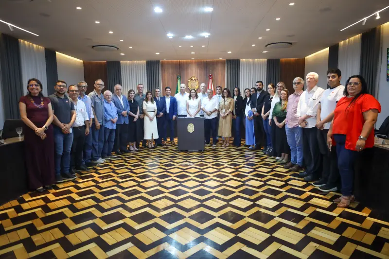 notícia: Pará firma acordo com setor hoteleiro para garantir leitos até 300 dólares para delegações