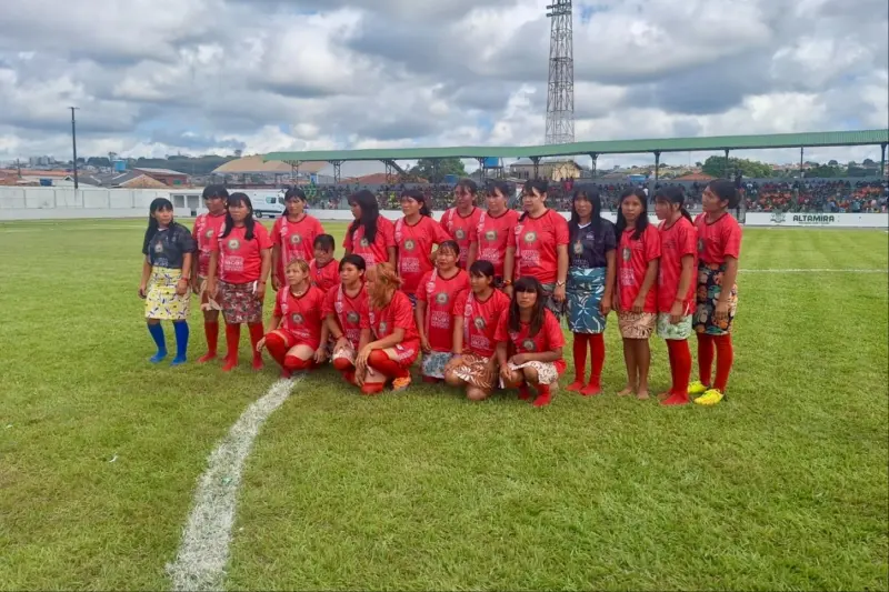 notícia: Futebol entre as etnias aquece programação esportiva do Festival cultural e jogos Xingu, em Altamira