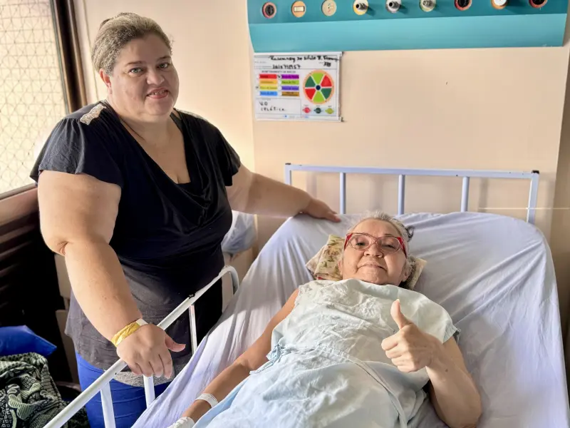 notícia: Hospital Metropolitano registra aumento de 30% no atendimento a idosos vítimas de quedas