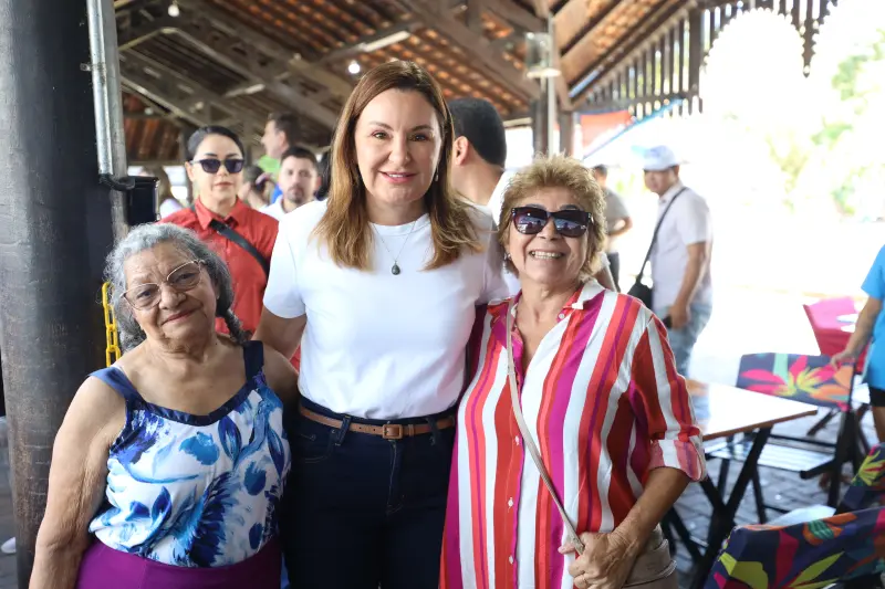 galeria: VICE GOVERNADORA HANNA VISITA MERCADO MUNICIPAL MOSQUEIRO