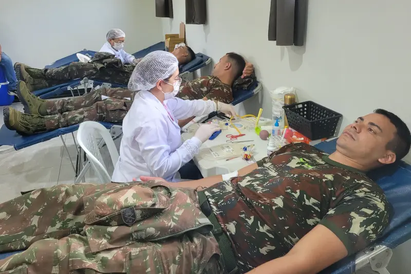 notícia: Fundação Hemopa e 8º Batalhão de Manutenção de Selva reforçam estoque de sangue