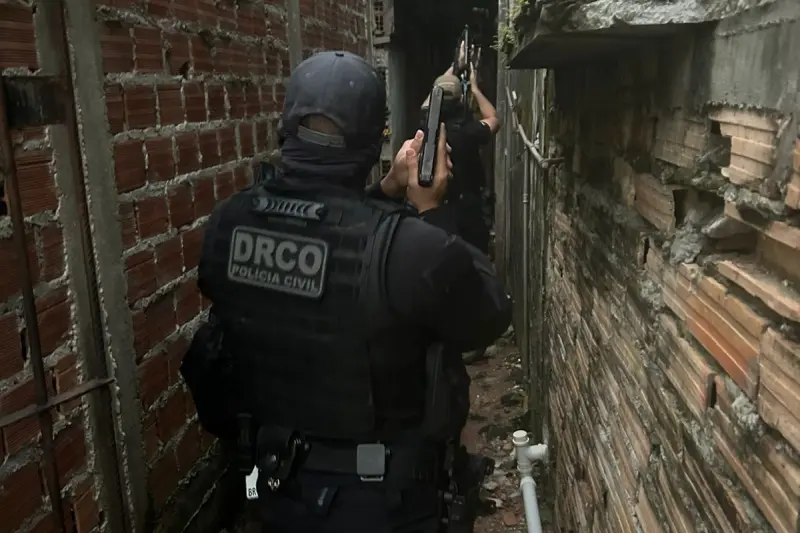 notícia: Polícia Civil prende dois suspeitos por sequestro e extorsão em Belém