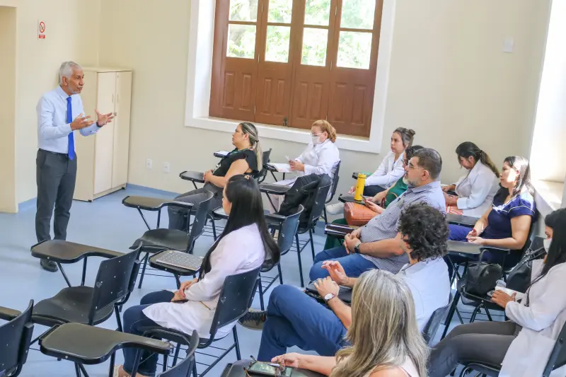 notícia: Santa Casa do Pará discute Bioética Clínica no cuidado ao paciente 