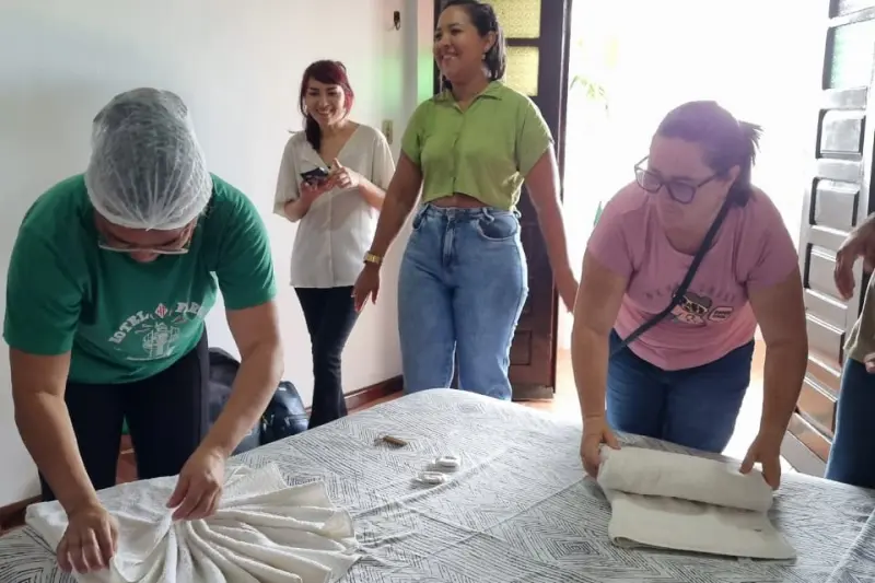 notícia: Setur promove curso em Mosqueiro para qualificar mão de obra local 