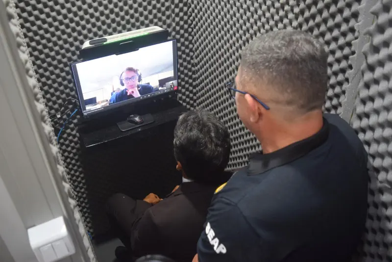 notícia: Unidades prisionais de Marituba recebem salas de videoconferência para audiências e atendimentos virtuais