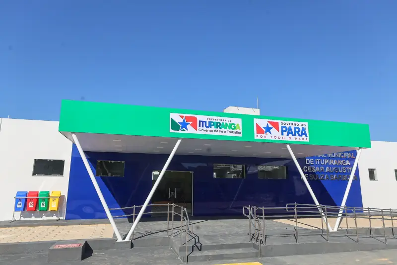 notícia: Governo do Estado entrega 14 hospitais municipais nos últimos dois anos