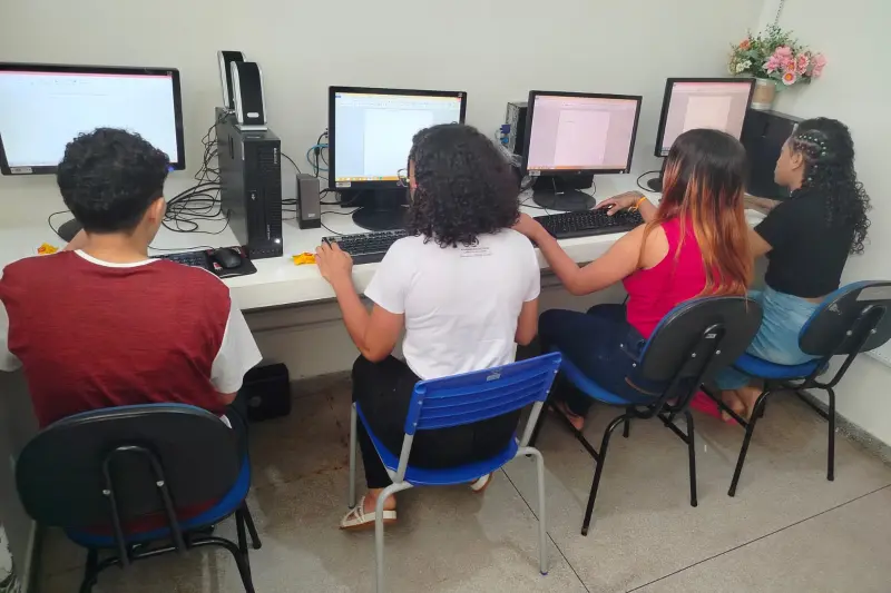 notícia: Fasepa oferece curso de Informática para socioeducandas em Parceria com o IFPA