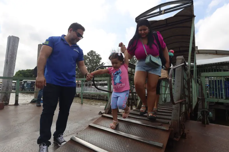 notícia: Com olhar de pai, servidores da Artran compartilham histórias de cuidado e dedicação