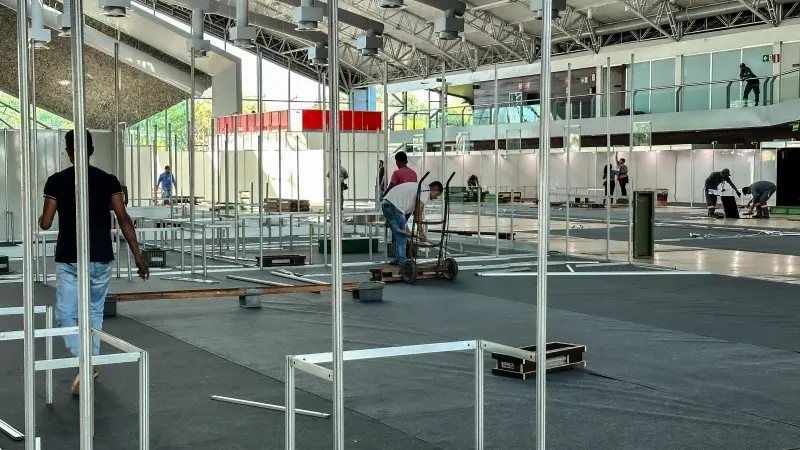 notícia: Começa a montagem da 28ª Feira Pan-Amazônica do Livro e das Multivozes 